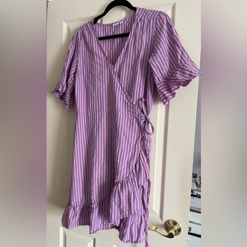 GAP 100% cotton pink & blue Striped Linen True Wrap Dress - Size XL 3/4 sleeve